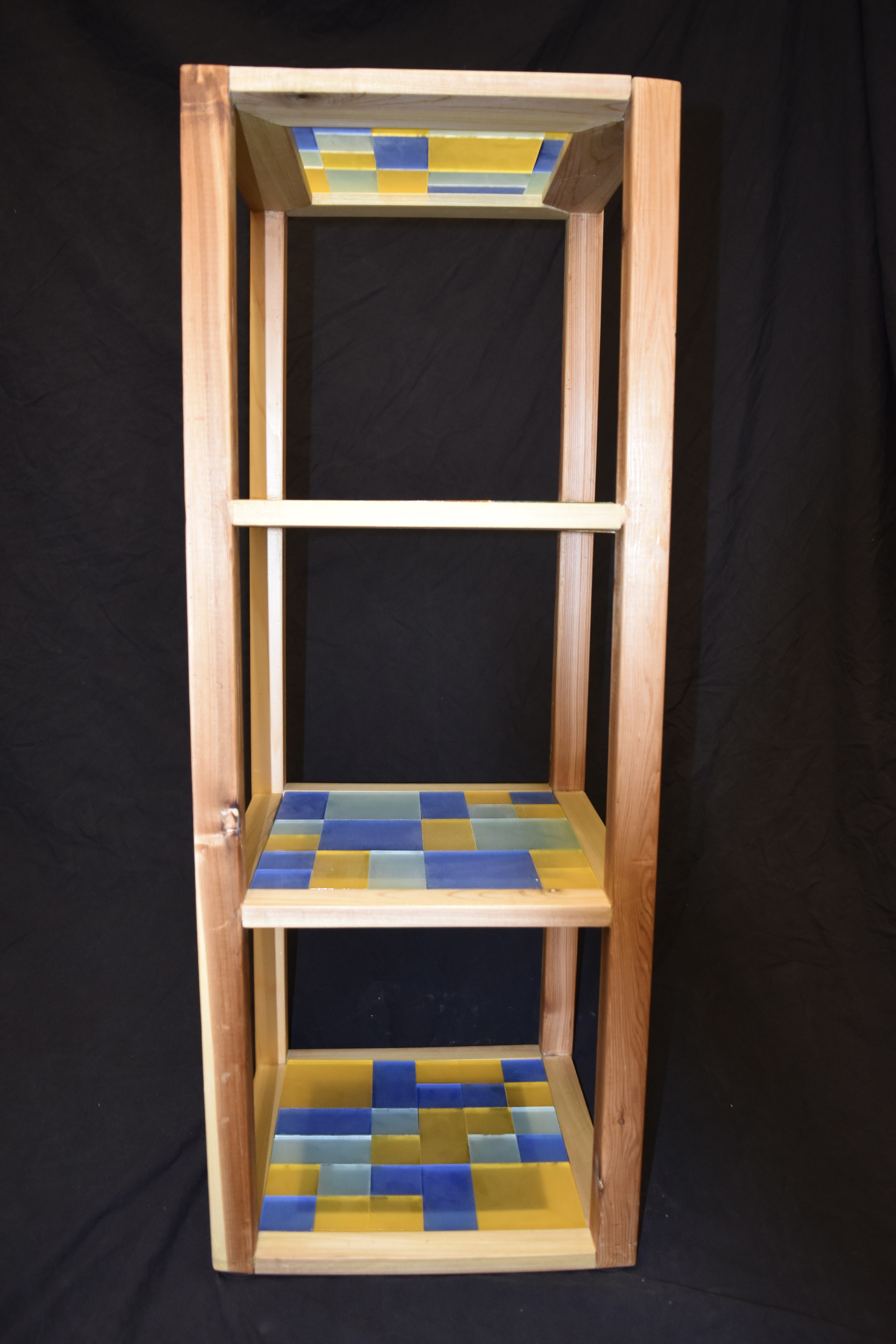 Final shelf — side view