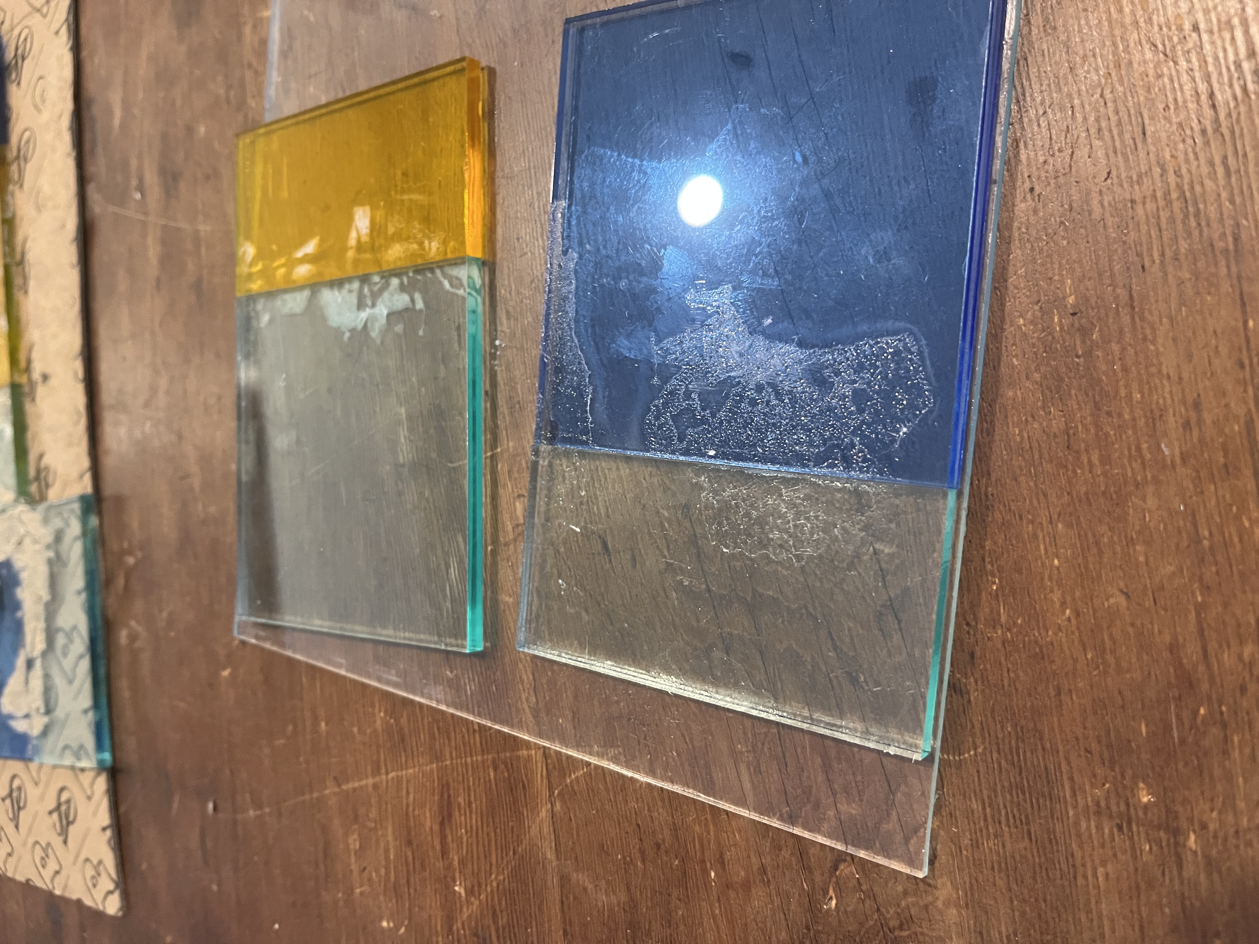 Welding acrylic — applying solvent