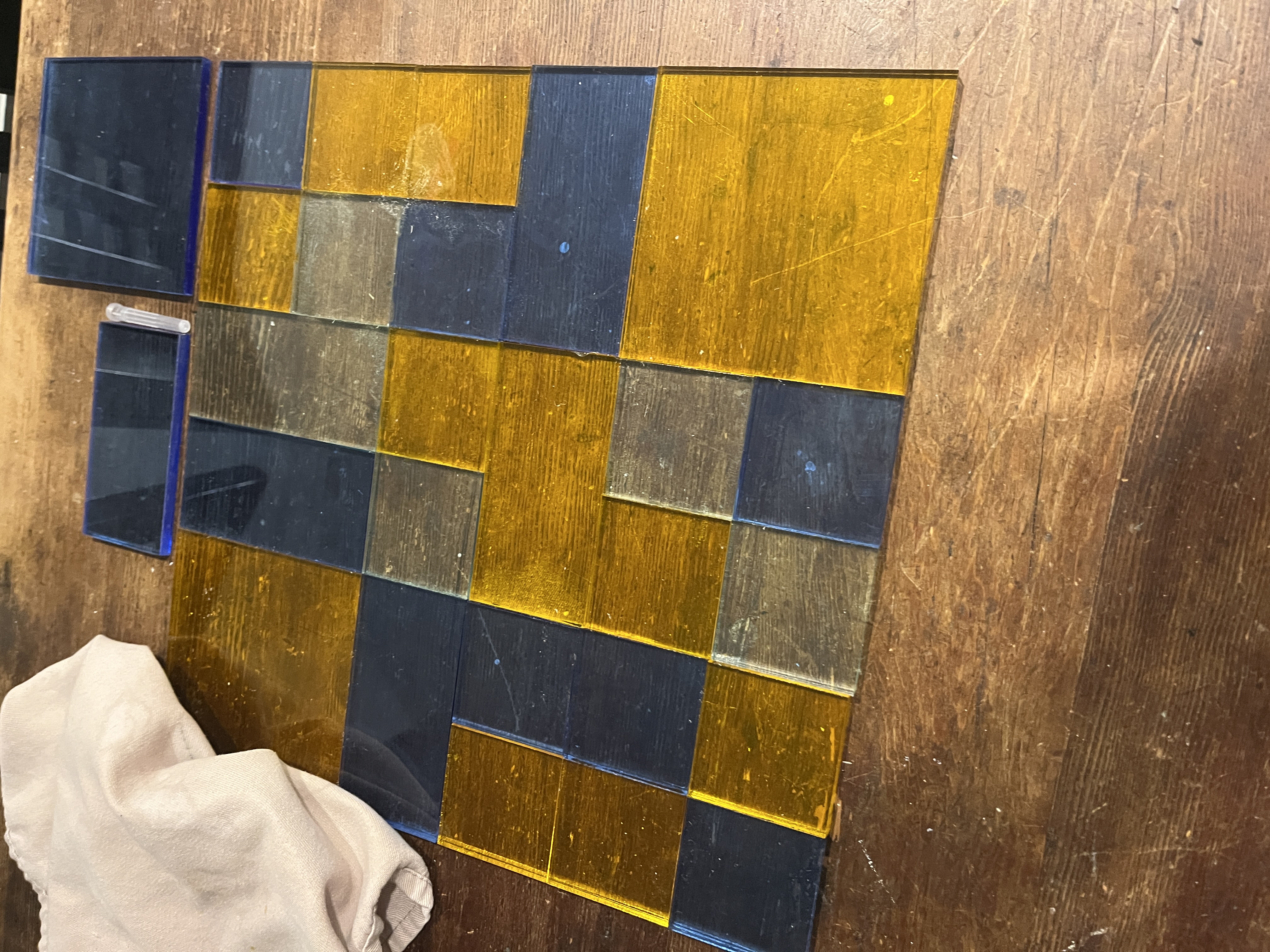 Welding acrylic — holding joint